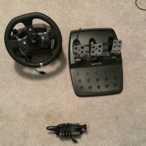 Logitech G Driving Force G920